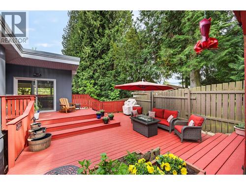 902 26Th Street, Castlegar, BC - Outdoor With Deck Patio Veranda