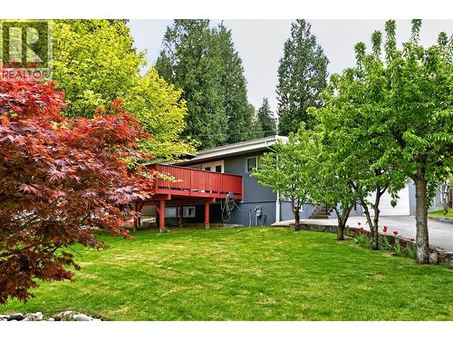 902 26Th Street, Castlegar, BC - Outdoor