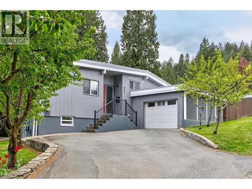 902 26Th Street, Castlegar, BC - Outdoor