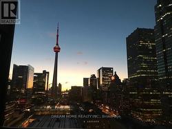 2002 - 1 THE ESPLANADE DRIVE Toronto, ON M5E 0A8