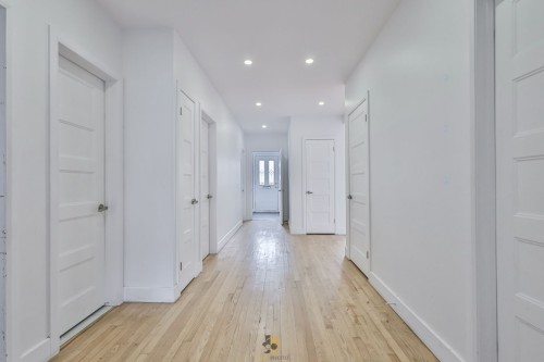 Vue d'ensemble - 11827 Rue Joseph-Casavant, Montréal (Ahuntsic-Cartierville), QC - Indoor Photo Showing Other Room