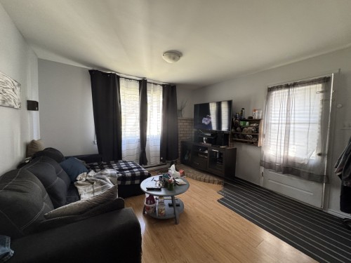 Salon - 63 Rue St-Louis, Farnham, QC - Indoor Photo Showing Living Room