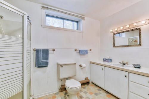 Bathroom - 37  - 37A Av. Byette, Sainte-Agathe-Des-Monts, QC 