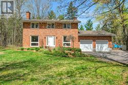 104 TALL FOREST DRIVE  Ottawa, ON K0A 1L0