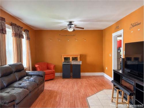 33 Hillcrest Ave, Hartland, NB 
