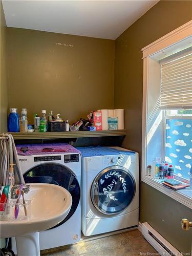 33 Hillcrest Ave, Hartland, NB 