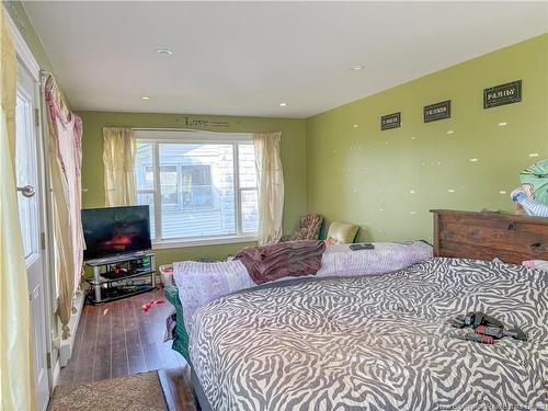 33 Hillcrest Ave, Hartland, NB 