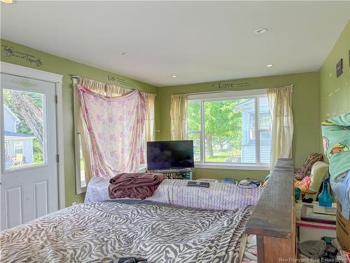 33 Hillcrest Ave, Hartland, NB 
