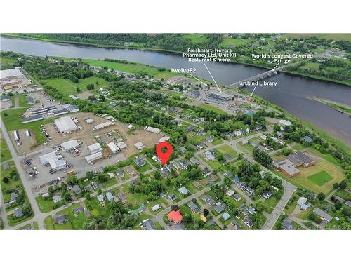 33 Hillcrest Ave, Hartland, NB 
