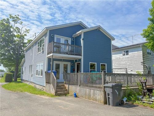 33 Hillcrest Ave, Hartland, NB 