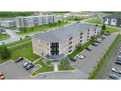 301-700 Cliffe St, Fredericton, NB 
