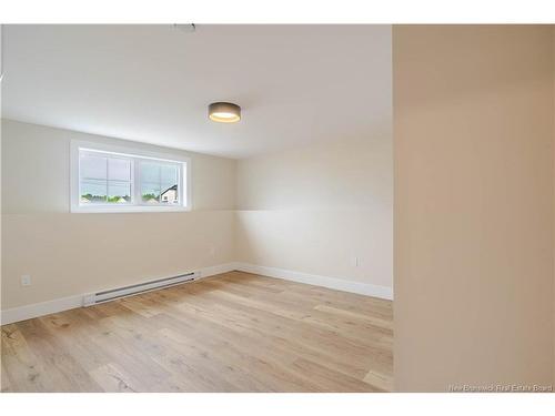 116 Aiden St, Fredericton, NB 