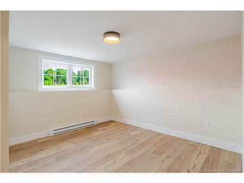 116 Aiden St, Fredericton, NB 
