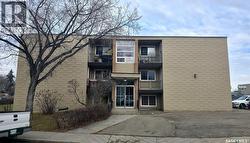 17 2620 5th AVENUE N  Regina, SK S4R 5E5
