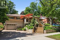 57 MAPLEWOOD Place  Kitchener, ON N2H 4L4