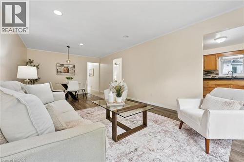 73 Waxwing Crescent, Guelph, ON 