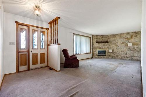 418 Netley Ave, Selkirk, MB 