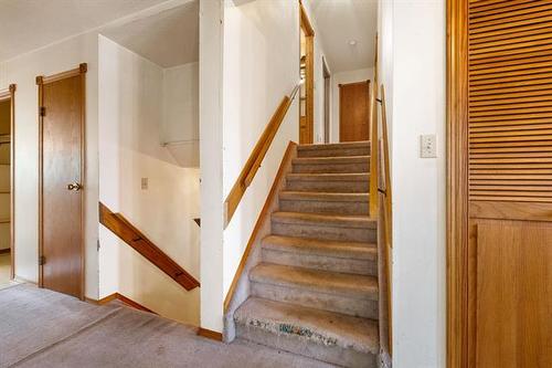418 Netley Ave, Selkirk, MB 