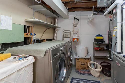 1187 Mountain Ave, Winnipeg, MB 