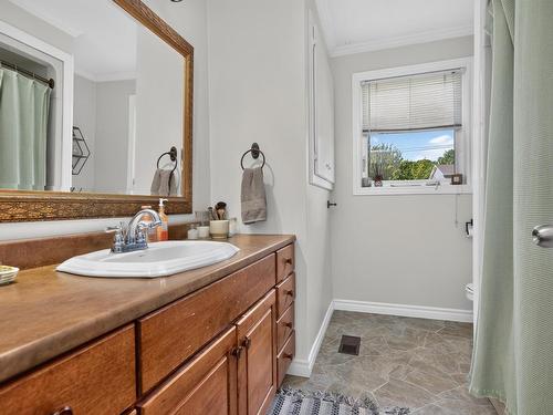 2 Randall Street, Dartmouth, NS 