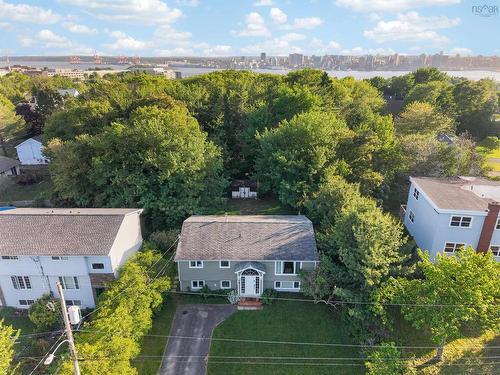 2 Randall Street, Dartmouth, NS 