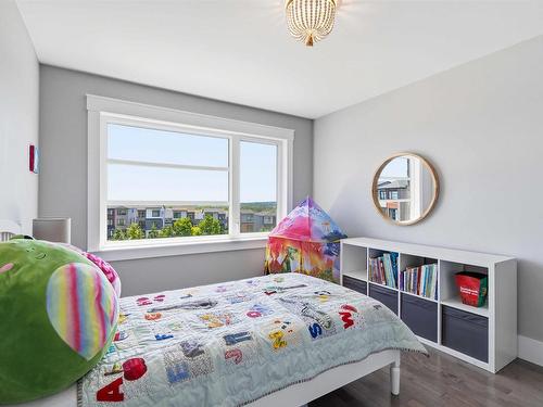 62 Hadley Crescent, Halifax, NS 