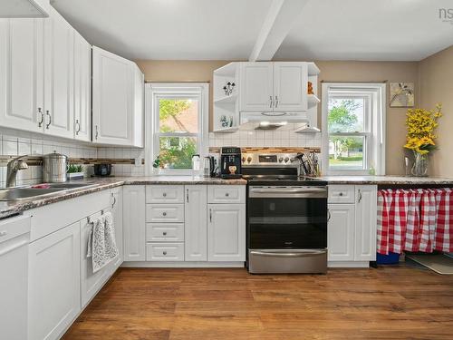 18 Avon Crescent, Spryfield, NS 