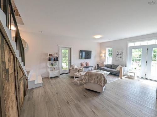 8 Matts Way, Enfield, NS 
