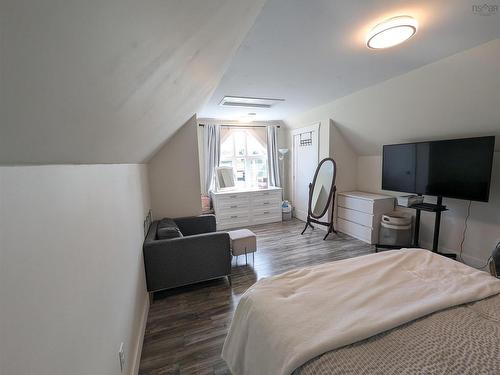 8 Matts Way, Enfield, NS 