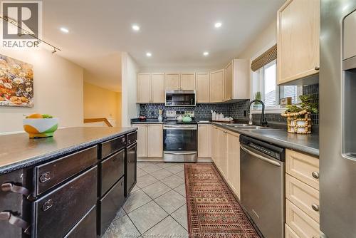 1174 Clover, Windsor, ON 