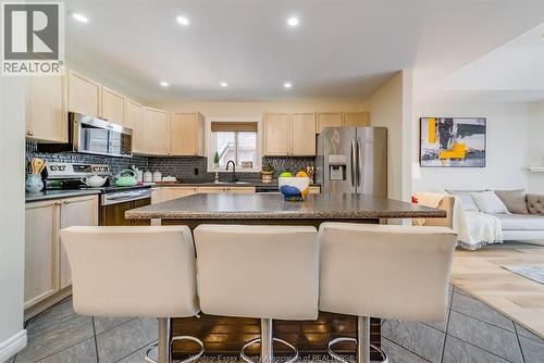 1174 Clover, Windsor, ON 
