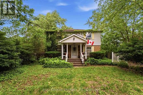42 PRICE AVENUE  Welland (Prince Charles), ON L3C 3X9