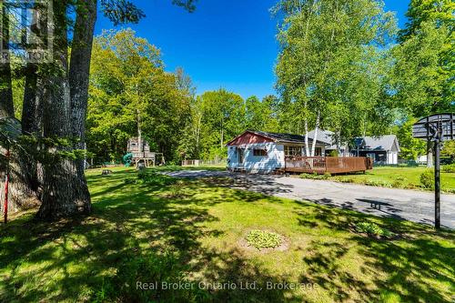 24 Poplar Drive, Tiny, ON - Outdoor