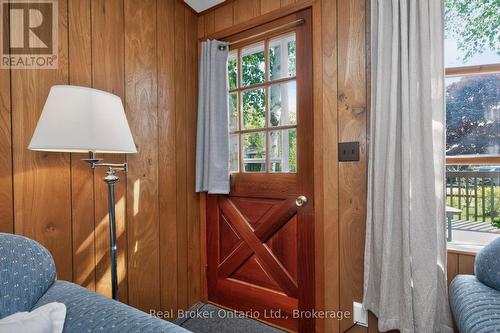 24 Poplar Drive, Tiny, ON - Indoor