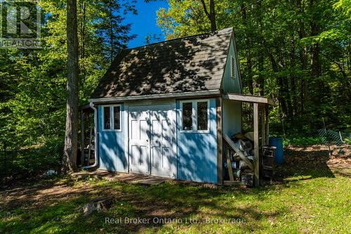 24 Poplar Drive, Tiny, ON - Outdoor