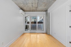 Salon - 