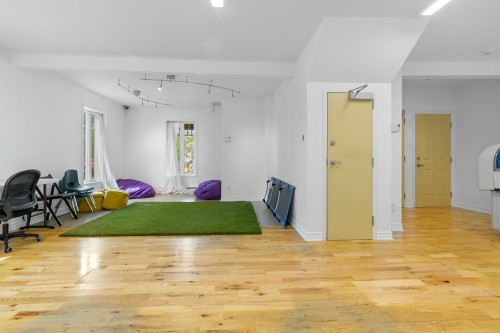 Office - 37 Av. Cartier, Pointe-Claire, QC - Indoor Photo Showing Other Room