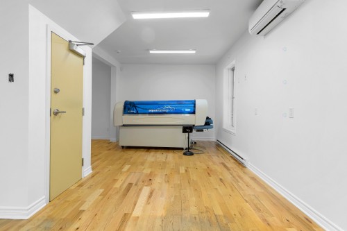 Bedroom - 37 Av. Cartier, Pointe-Claire, QC - Indoor Photo Showing Other Room