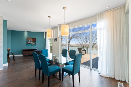 Salle à manger - 3650 Boul. Lévesque E., Laval (Saint-Vincent-De-Paul), QC 