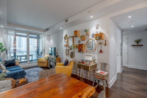 Living Room - 809Z-1188 Av. Union, Montréal (Ville-Marie), QC 