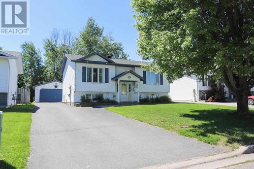 88 Greenfield DR  Sault Ste. Marie, ON P6C 6G3