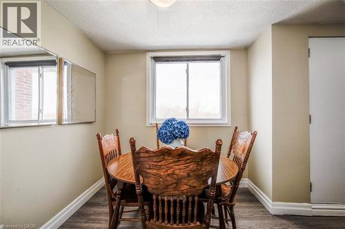 303-4 Avalon Place, Kitchener, ON - Indoor Photo Showing Dining Room