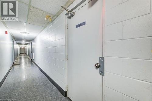 303-4 Avalon Place, Kitchener, ON - Indoor Photo Showing Other Room