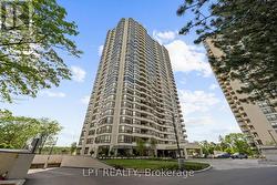 1505 - 1510 RIVERSIDE DRIVE  Ottawa, ON K1G 4X5