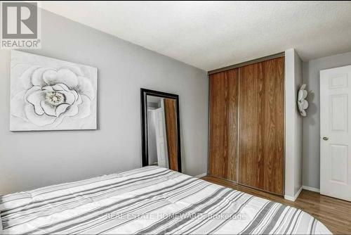 2336 Malcolm Crescent, Burlington, ON 