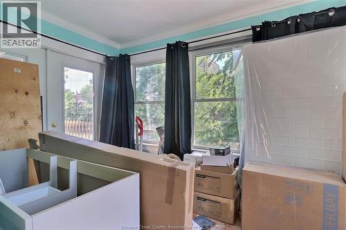 956 Victoria, Windsor, ON 