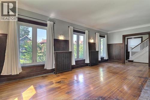 956 Victoria, Windsor, ON 