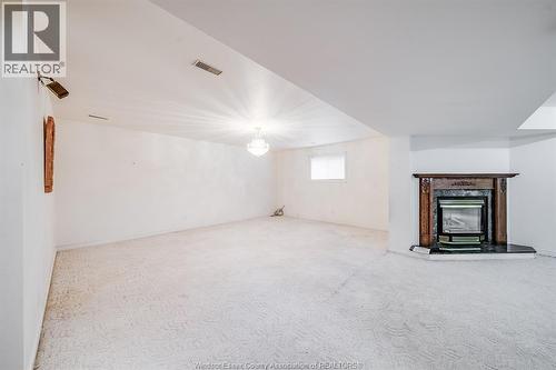 1694 Chornoby, Tecumseh, ON 