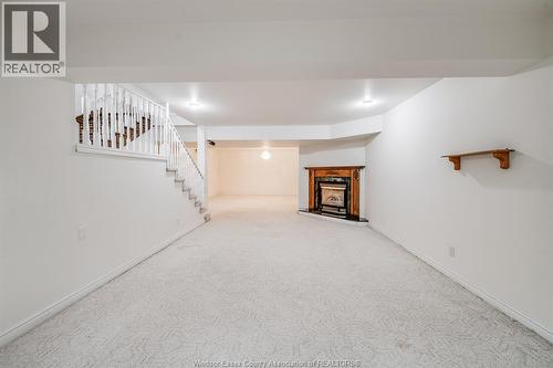 1694 Chornoby, Tecumseh, ON 