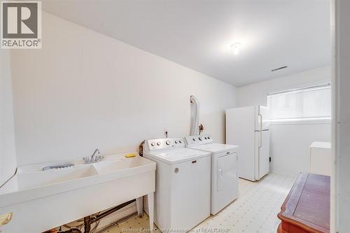 1694 Chornoby, Tecumseh, ON 